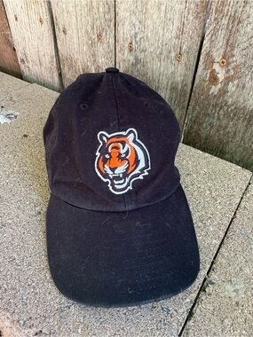 47 Black Baseball Cap Orange Bengal Tiger Logo